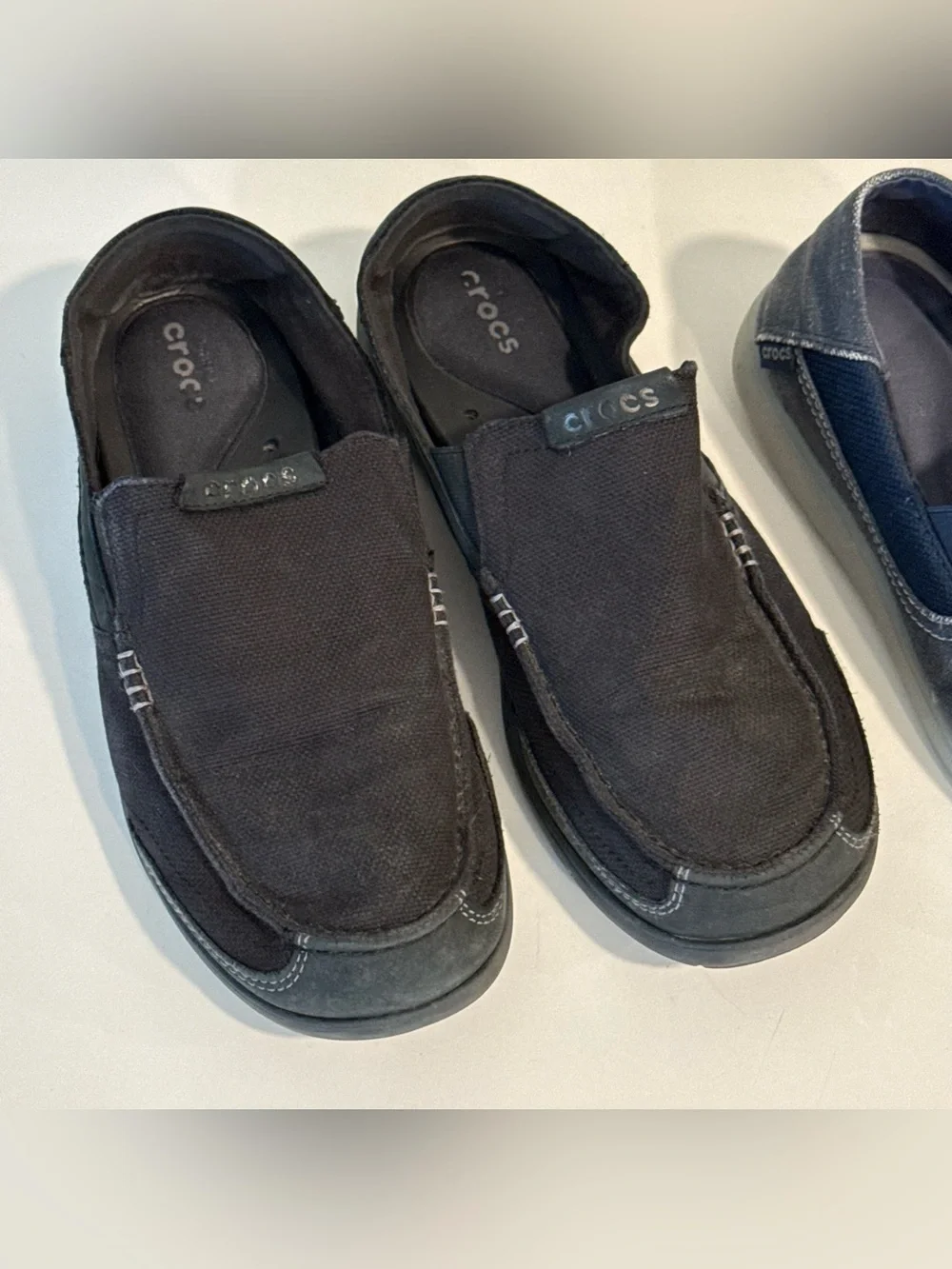 CROCS these casual
